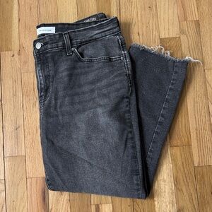 Signature by Levi Strauss mid rise boyfriend jeans